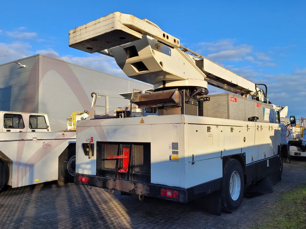 JBT TEMPEST 2 - Jäänpoistoauto: kuva JBT TEMPEST 2 - Jäänpoistoauto JBT TEMPEST 2 - Jäänpoistoauto: kuva JBT TEMPEST 2 - Jäänpoistoauto