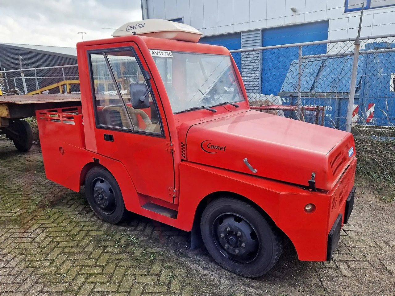 MULAG COMET 4CNG - Matkatavaratraktori: kuva MULAG COMET 4CNG - Matkatavaratraktori MULAG COMET 4CNG - Matkatavaratraktori: kuva MULAG COMET 4CNG - Matkatavaratraktori
