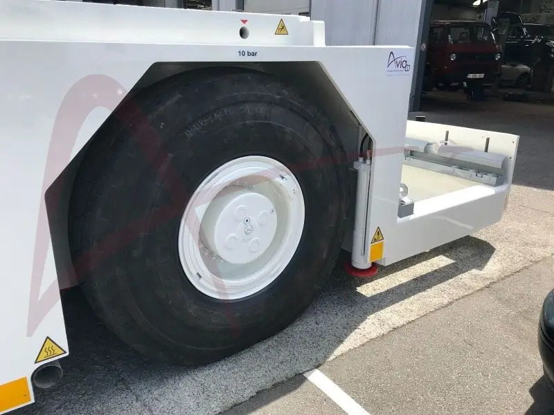 SCHOPF F396W - Pushback-traktori: kuva SCHOPF F396W - Pushback-traktori SCHOPF F396W - Pushback-traktori: kuva SCHOPF F396W - Pushback-traktori