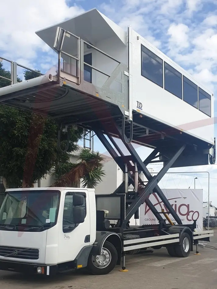 TLD CHTP BM 5,9 - Ambulift: kuva TLD CHTP BM 5,9 - Ambulift TLD CHTP BM 5,9 - Ambulift: kuva TLD CHTP BM 5,9 - Ambulift