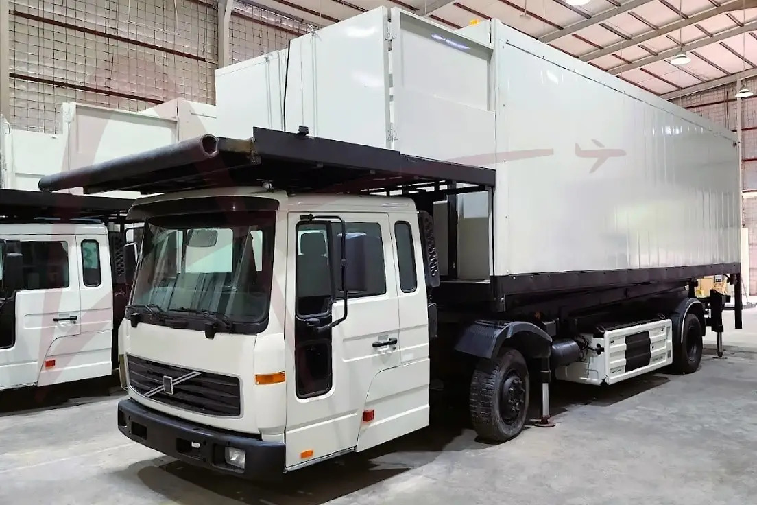 VOLVO AEROLIFT-B-VO/FL616H - Catering-ajoneuvo: kuva VOLVO AEROLIFT-B-VO/FL616H - Catering-ajoneuvo VOLVO AEROLIFT-B-VO/FL616H - Catering-ajoneuvo: kuva VOLVO AEROLIFT-B-VO/FL616H - Catering-ajoneuvo