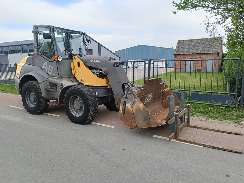 Pyöräkuormaaja Ahlmann AS 700 wiellader shovel loader lader bak+vorken: kuva Pyöräkuormaaja Ahlmann AS 700 wiellader shovel loader lader bak+vorken