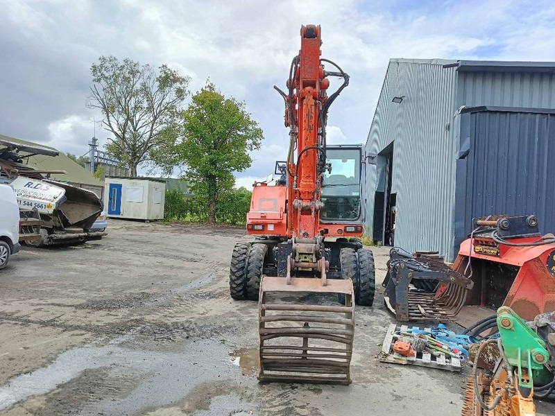 FIAT-HITACHI FH120W bandenkraan Wheel Excavator graafmachine - Pyöräalustainen kaivinkone: kuva FIAT-HITACHI FH120W bandenkraan Wheel Excavator graafmachine - Pyöräalustainen kaivinkone FIAT-HITACHI FH120W bandenkraan Wheel Excavator graafmachine - Pyöräalustainen kaivinkone: kuva FIAT-HITACHI FH120W bandenkraan Wheel Excavator graafmachine - Pyöräalustainen kaivinkone