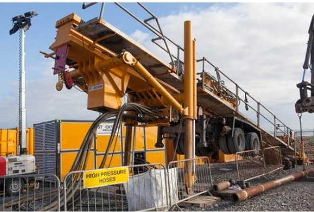 Heavy dril rig 10 ton, including 60 drill rod !! - Porakone: kuva Heavy dril rig 10 ton, including 60 drill rod !! - Porakone Heavy dril rig 10 ton, including 60 drill rod !! - Porakone: kuva Heavy dril rig 10 ton, including 60 drill rod !! - Porakone