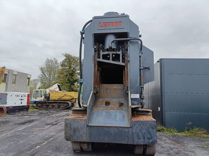 Lefort 420 500 shear baler Schere Konkeror Konqueror - Maatalouskoneet: kuva Lefort 420 500 shear baler Schere Konkeror Konqueror - Maatalouskoneet Lefort 420 500 shear baler Schere Konkeror Konqueror - Maatalouskoneet: kuva Lefort 420 500 shear baler Schere Konkeror Konqueror - Maatalouskoneet