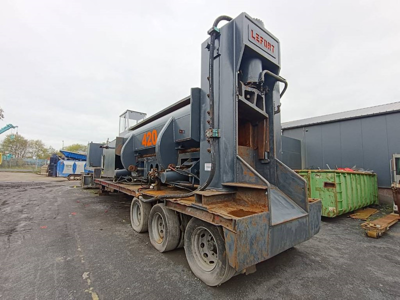 Lefort 420 500 shear baler Schere Konkeror Konqueror - Maatalouskoneet: kuva Lefort 420 500 shear baler Schere Konkeror Konqueror - Maatalouskoneet Lefort 420 500 shear baler Schere Konkeror Konqueror - Maatalouskoneet: kuva Lefort 420 500 shear baler Schere Konkeror Konqueror - Maatalouskoneet