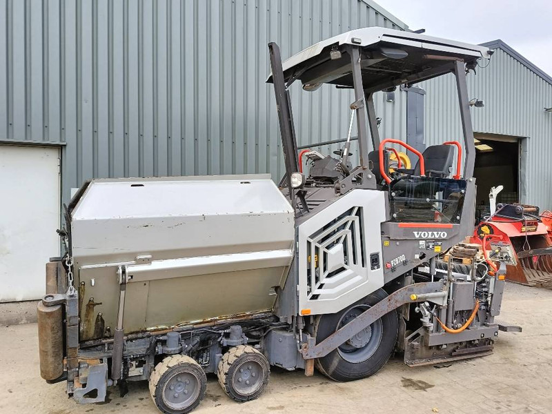 Volvo P 2870 D paver finisher asfaltmachine 2020 - Asfalttilevittimet: kuva Volvo P 2870 D paver finisher asfaltmachine 2020 - Asfalttilevittimet Volvo P 2870 D paver finisher asfaltmachine 2020 - Asfalttilevittimet: kuva Volvo P 2870 D paver finisher asfaltmachine 2020 - Asfalttilevittimet