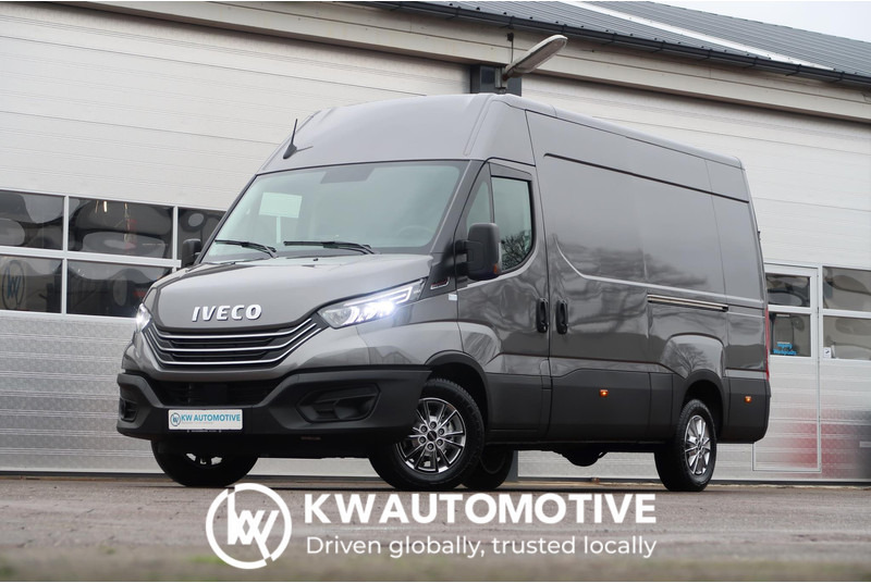 Iveco Daily 35S18HV 3.0 L2H2 AUT/ 2X SCHUIFDEUR/ CAMERA/ LED/ CRUISE/ CLIMA/ NAVI - Pakettiauto: kuva Iveco Daily 35S18HV 3.0 L2H2 AUT/ 2X SCHUIFDEUR/ CAMERA/ LED/ CRUISE/ CLIMA/ NAVI - Pakettiauto Iveco Daily 35S18HV 3.0 L2H2 AUT/ 2X SCHUIFDEUR/ CAMERA/ LED/ CRUISE/ CLIMA/ NAVI - Pakettiauto: kuva Iveco Daily 35S18HV 3.0 L2H2 AUT/ 2X SCHUIFDEUR/ CAMERA/ LED/ CRUISE/ CLIMA/ NAVI - Pakettiauto