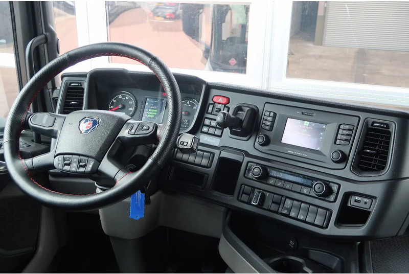 Scania R410 NGS LNG/ RETARDER/ ACC/ 2X TANK/ DIFF LOCK - Vetopöytäauto: kuva Scania R410 NGS LNG/ RETARDER/ ACC/ 2X TANK/ DIFF LOCK - Vetopöytäauto Scania R410 NGS LNG/ RETARDER/ ACC/ 2X TANK/ DIFF LOCK - Vetopöytäauto: kuva Scania R410 NGS LNG/ RETARDER/ ACC/ 2X TANK/ DIFF LOCK - Vetopöytäauto