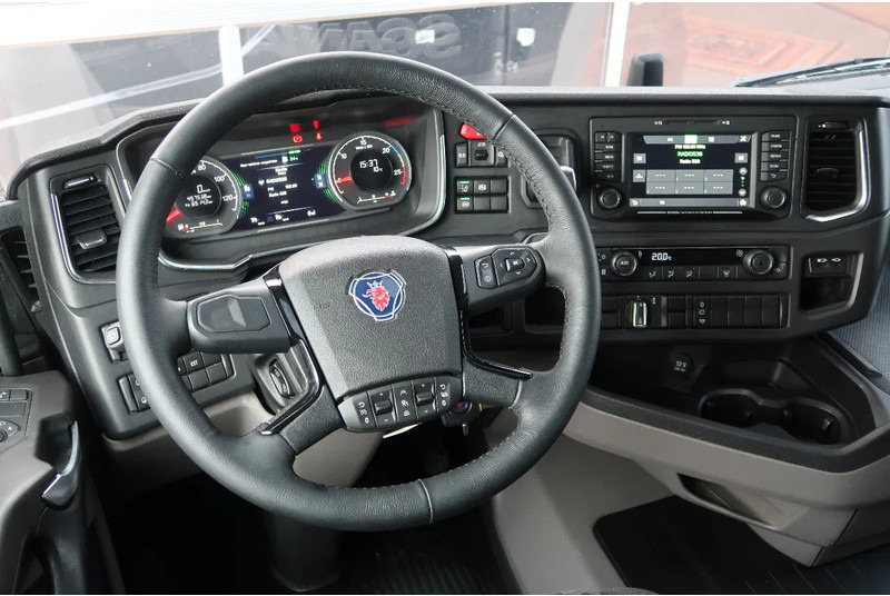 Scania R410 NGS LNG/ RETARDER/ ACC/ DIFF LOCK/ ETC - Vetopöytäauto: kuva Scania R410 NGS LNG/ RETARDER/ ACC/ DIFF LOCK/ ETC - Vetopöytäauto Scania R410 NGS LNG/ RETARDER/ ACC/ DIFF LOCK/ ETC - Vetopöytäauto: kuva Scania R410 NGS LNG/ RETARDER/ ACC/ DIFF LOCK/ ETC - Vetopöytäauto