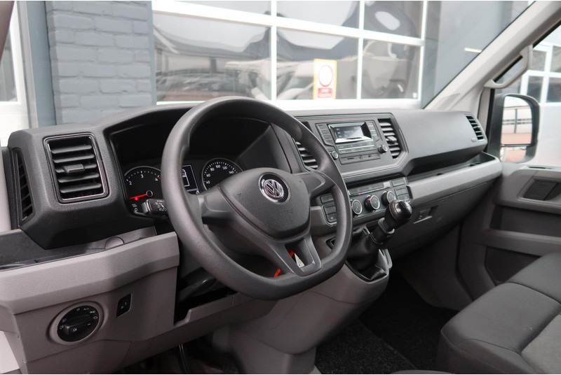 Volkswagen Crafter 35 2.0 TDI LAADKLEP/ AIRCO/ CRUISE - Jakeluauto: kuva Volkswagen Crafter 35 2.0 TDI LAADKLEP/ AIRCO/ CRUISE - Jakeluauto Volkswagen Crafter 35 2.0 TDI LAADKLEP/ AIRCO/ CRUISE - Jakeluauto: kuva Volkswagen Crafter 35 2.0 TDI LAADKLEP/ AIRCO/ CRUISE - Jakeluauto