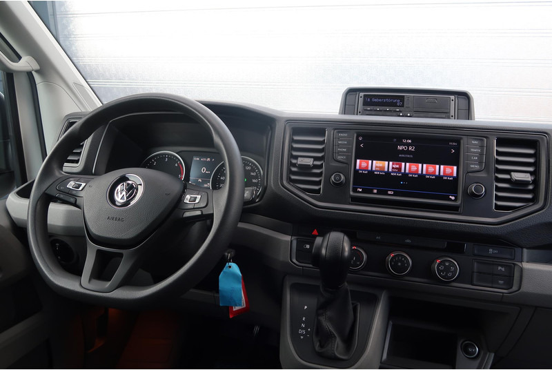 Volkswagen Crafter 50 2.0 TDI DL L3H2 3.5 T/ LED/ CAMERA/ NAVI/ CRUISE/ CLIMA/ DUBBEL LUCHT - Pakettiauto: kuva Volkswagen Crafter 50 2.0 TDI DL L3H2 3.5 T/ LED/ CAMERA/ NAVI/ CRUISE/ CLIMA/ DUBBEL LUCHT - Pakettiauto Volkswagen Crafter 50 2.0 TDI DL L3H2 3.5 T/ LED/ CAMERA/ NAVI/ CRUISE/ CLIMA/ DUBBEL LUCHT - Pakettiauto: kuva Volkswagen Crafter 50 2.0 TDI DL L3H2 3.5 T/ LED/ CAMERA/ NAVI/ CRUISE/ CLIMA/ DUBBEL LUCHT - Pakettiauto