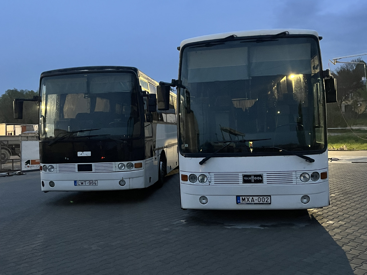 VAN HOOL 2 unite Bus - Bussi: kuva VAN HOOL 2 unite Bus - Bussi VAN HOOL 2 unite Bus - Bussi: kuva VAN HOOL 2 unite Bus - Bussi