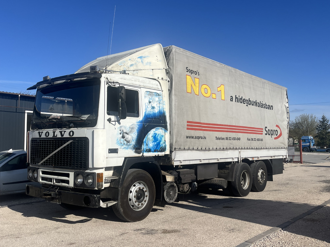 VOLVO F10 - Kuorma-auto: kuva VOLVO F10 - Kuorma-auto VOLVO F10 - Kuorma-auto: kuva VOLVO F10 - Kuorma-auto