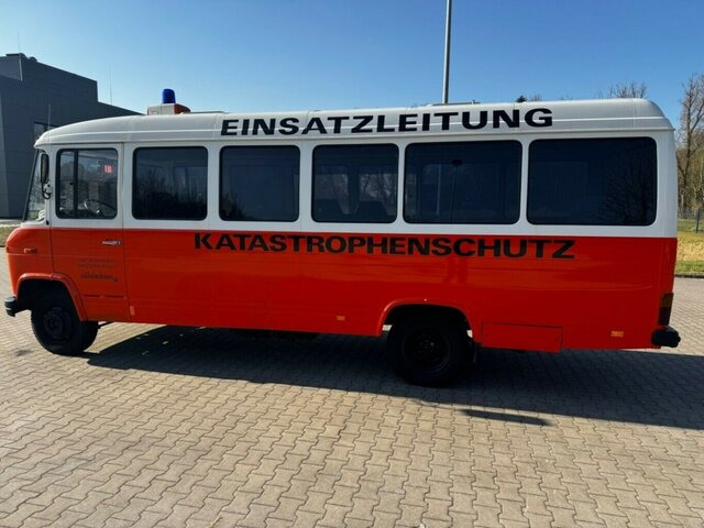 Minibussi, Pikkubussi MERCEDES-BENZ O 309D Breitmaul Bus: kuva Minibussi, Pikkubussi MERCEDES-BENZ O 309D Breitmaul Bus