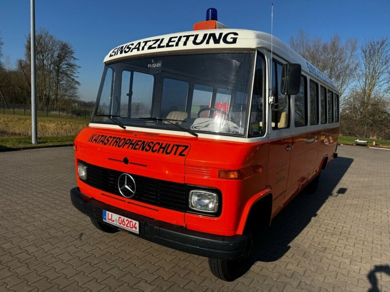 Mercedes-Benz O 309D 608D H-Kennzeichen - Retkeilyauto: kuva Mercedes-Benz O 309D 608D H-Kennzeichen - Retkeilyauto Mercedes-Benz O 309D 608D H-Kennzeichen - Retkeilyauto: kuva Mercedes-Benz O 309D 608D H-Kennzeichen - Retkeilyauto