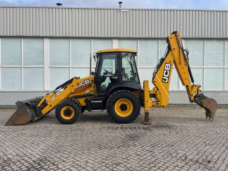 JCB 3 CX 2016 CE - Kaivuri-trukki: kuva JCB 3 CX 2016 CE - Kaivuri-trukki JCB 3 CX 2016 CE - Kaivuri-trukki: kuva JCB 3 CX 2016 CE - Kaivuri-trukki