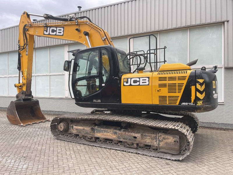 JCB JS 210 LC 2017 - Telakaivukone: kuva JCB JS 210 LC 2017 - Telakaivukone JCB JS 210 LC 2017 - Telakaivukone: kuva JCB JS 210 LC 2017 - Telakaivukone