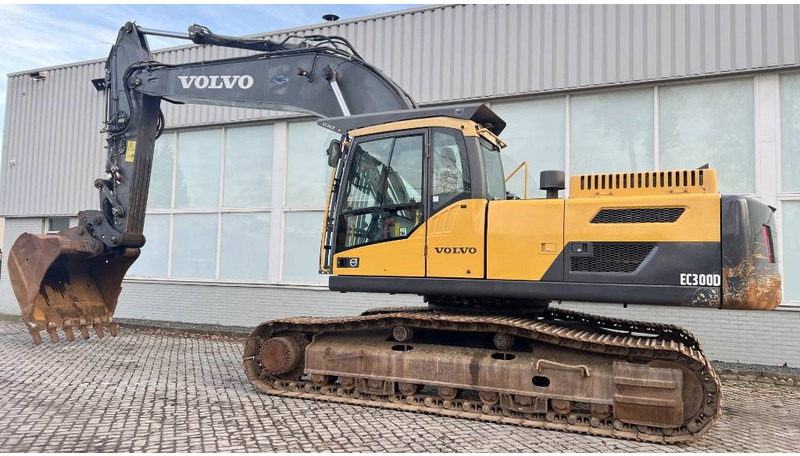 Volvo EC 300 D L - Telakaivukone: kuva Volvo EC 300 D L - Telakaivukone Volvo EC 300 D L - Telakaivukone: kuva Volvo EC 300 D L - Telakaivukone