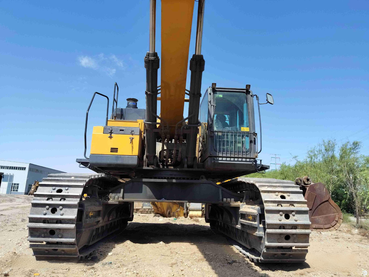 XCMG 2017 XE700D used 70 ton hydraulic crawler excavator price - Kaivuri: kuva XCMG 2017 XE700D used 70 ton hydraulic crawler excavator price - Kaivuri XCMG 2017 XE700D used 70 ton hydraulic crawler excavator price - Kaivuri: kuva XCMG 2017 XE700D used 70 ton hydraulic crawler excavator price - Kaivuri