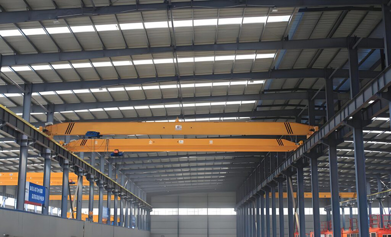 XCMG Electric Single Beam Overhead Crane - Portaalinosturi: kuva XCMG Electric Single Beam Overhead Crane - Portaalinosturi XCMG Electric Single Beam Overhead Crane - Portaalinosturi: kuva XCMG Electric Single Beam Overhead Crane - Portaalinosturi