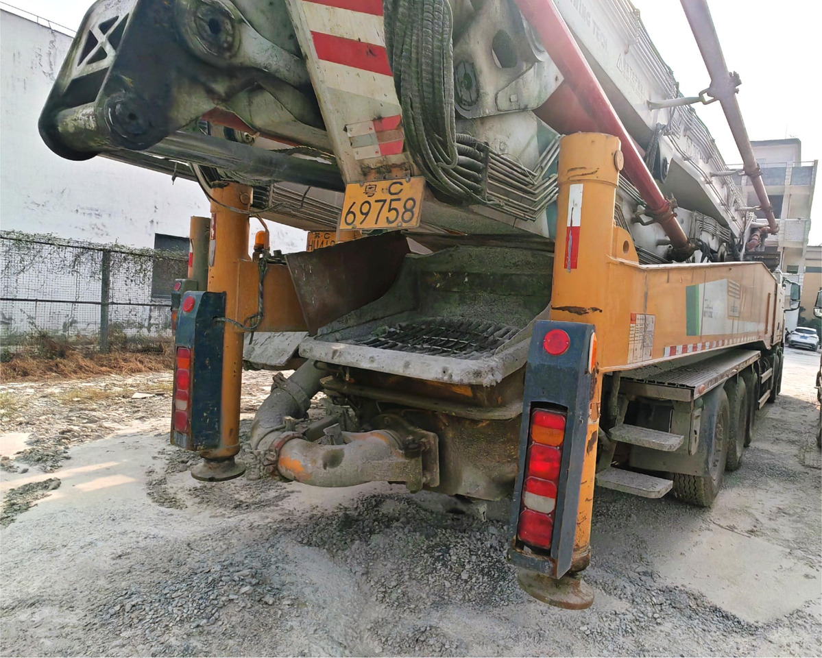 XCMG Manufacturer Second Hand 67m Diesel Hydraulic Concrete Pump HB67V Truck Mounted Concrete Pump Hot Sale - Betonipumppuauto: kuva XCMG Manufacturer Second Hand 67m Diesel Hydraulic Concrete Pump HB67V Truck Mounted Concrete Pump Hot Sale - Betonipumppuauto XCMG Manufacturer Second Hand 67m Diesel Hydraulic Concrete Pump HB67V Truck Mounted Concrete Pump Hot Sale - Betonipumppuauto: kuva XCMG Manufacturer Second Hand 67m Diesel Hydraulic Concrete Pump HB67V Truck Mounted Concrete Pump Hot Sale - Betonipumppuauto