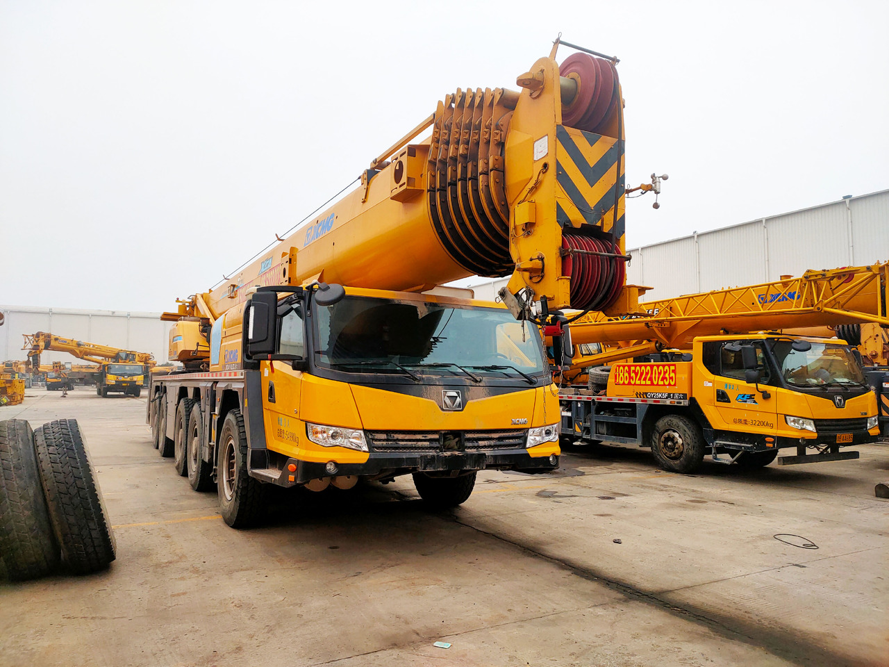 XCMG Official 130t Second Hand All Terrain Mobile Crane XCA130L8C Hydraulic Arm Crane Price List - Kaikki maastonosturi: kuva XCMG Official 130t Second Hand All Terrain Mobile Crane XCA130L8C Hydraulic Arm Crane Price List - Kaikki maastonosturi XCMG Official 130t Second Hand All Terrain Mobile Crane XCA130L8C Hydraulic Arm Crane Price List - Kaikki maastonosturi: kuva XCMG Official 130t Second Hand All Terrain Mobile Crane XCA130L8C Hydraulic Arm Crane Price List - Kaikki maastonosturi