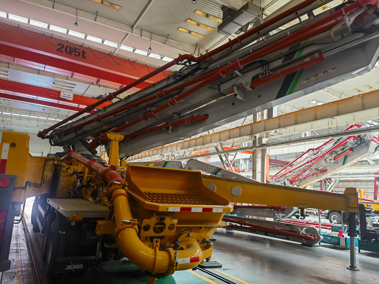 XCMG Official 60m Concrete Pump Machine HB60V Used Concrete Pump Truck For Sale - Betonipumppuauto: kuva XCMG Official 60m Concrete Pump Machine HB60V Used Concrete Pump Truck For Sale - Betonipumppuauto XCMG Official 60m Concrete Pump Machine HB60V Used Concrete Pump Truck For Sale - Betonipumppuauto: kuva XCMG Official 60m Concrete Pump Machine HB60V Used Concrete Pump Truck For Sale - Betonipumppuauto