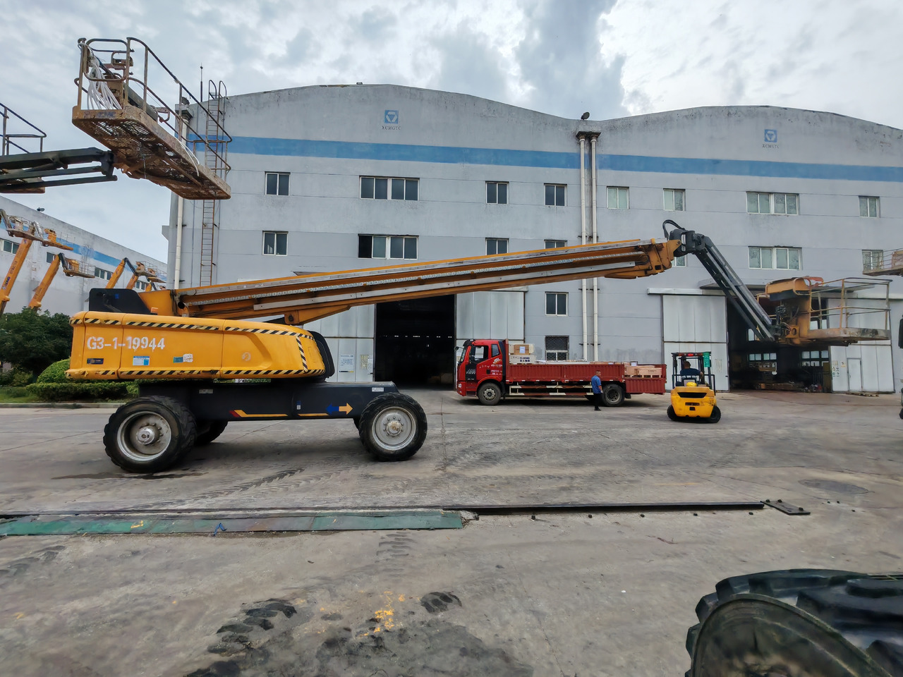 XCMG Official Articulated Boom Lift GTBZ42S 42m Used Cherry Picker Sale - Kuukulkija: kuva XCMG Official Articulated Boom Lift GTBZ42S 42m Used Cherry Picker Sale - Kuukulkija XCMG Official Articulated Boom Lift GTBZ42S 42m Used Cherry Picker Sale - Kuukulkija: kuva XCMG Official Articulated Boom Lift GTBZ42S 42m Used Cherry Picker Sale - Kuukulkija