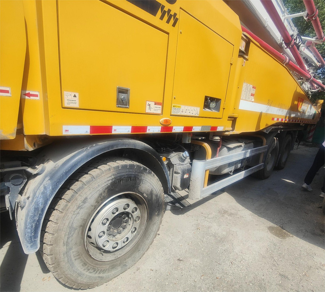 XCMG Official Hb62V 2020 Year Used Concrete Pump Truck for Sale - Betonipumppuauto: kuva XCMG Official Hb62V 2020 Year Used Concrete Pump Truck for Sale - Betonipumppuauto XCMG Official Hb62V 2020 Year Used Concrete Pump Truck for Sale - Betonipumppuauto: kuva XCMG Official Hb62V 2020 Year Used Concrete Pump Truck for Sale - Betonipumppuauto