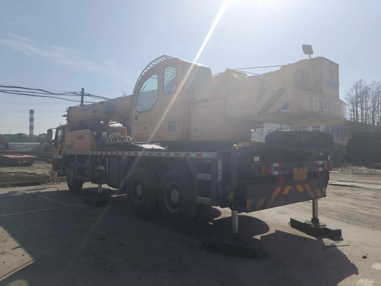 XCMG Official QY25K5-1 Used Truck Mounted Crane 25T Construction Mini Mobile Crane For Sale - Ajoneuvonosturi: kuva XCMG Official QY25K5-1 Used Truck Mounted Crane 25T Construction Mini Mobile Crane For Sale - Ajoneuvonosturi XCMG Official QY25K5-1 Used Truck Mounted Crane 25T Construction Mini Mobile Crane For Sale - Ajoneuvonosturi: kuva XCMG Official QY25K5-1 Used Truck Mounted Crane 25T Construction Mini Mobile Crane For Sale - Ajoneuvonosturi