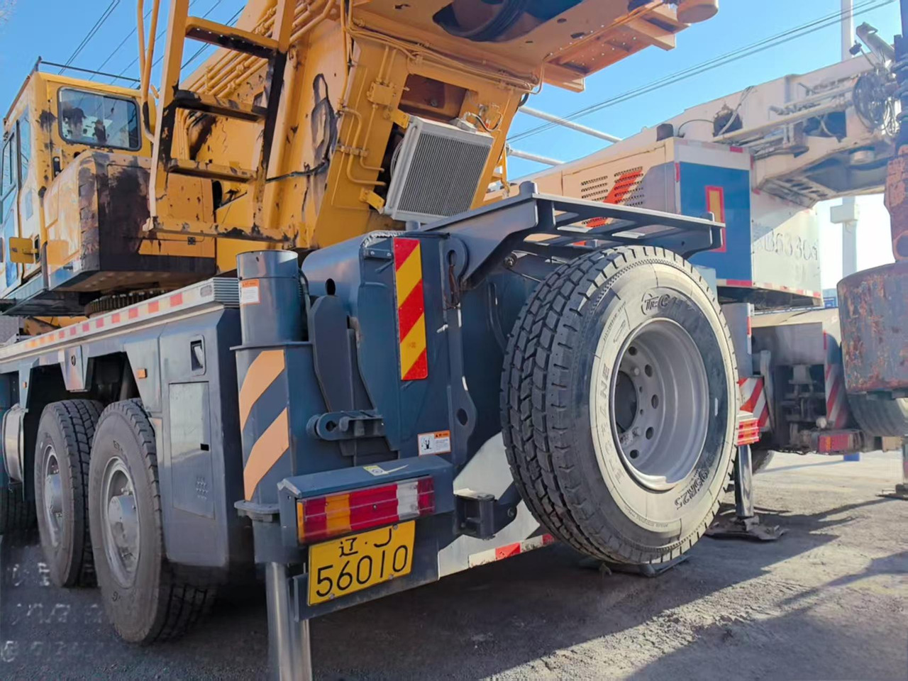 XCMG Official Second Hand Pickup Truck Crane XCA130L8C 130Ton Used All Terrain Cranes Hot Sale - Kaikki maastonosturi: kuva XCMG Official Second Hand Pickup Truck Crane XCA130L8C 130Ton Used All Terrain Cranes Hot Sale - Kaikki maastonosturi XCMG Official Second Hand Pickup Truck Crane XCA130L8C 130Ton Used All Terrain Cranes Hot Sale - Kaikki maastonosturi: kuva XCMG Official Second Hand Pickup Truck Crane XCA130L8C 130Ton Used All Terrain Cranes Hot Sale - Kaikki maastonosturi