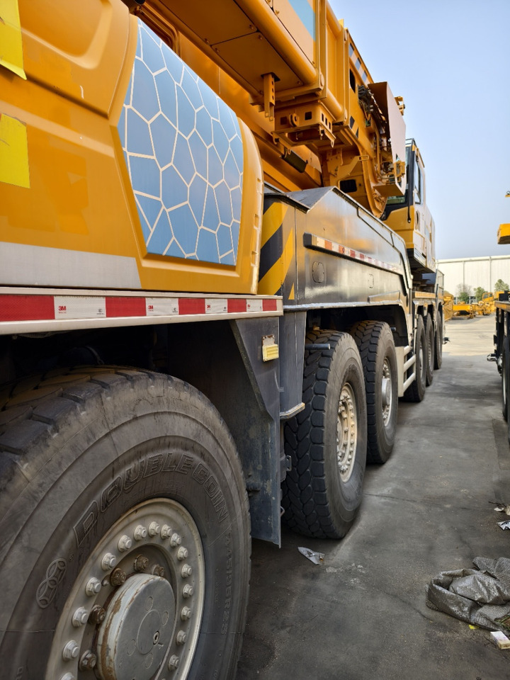 XCMG Official Used 500 Ton Truck Crane XCA500 Mobile Crane Machine Hot Sale - Kaikki maastonosturi: kuva XCMG Official Used 500 Ton Truck Crane XCA500 Mobile Crane Machine Hot Sale - Kaikki maastonosturi XCMG Official Used 500 Ton Truck Crane XCA500 Mobile Crane Machine Hot Sale - Kaikki maastonosturi: kuva XCMG Official Used 500 Ton Truck Crane XCA500 Mobile Crane Machine Hot Sale - Kaikki maastonosturi