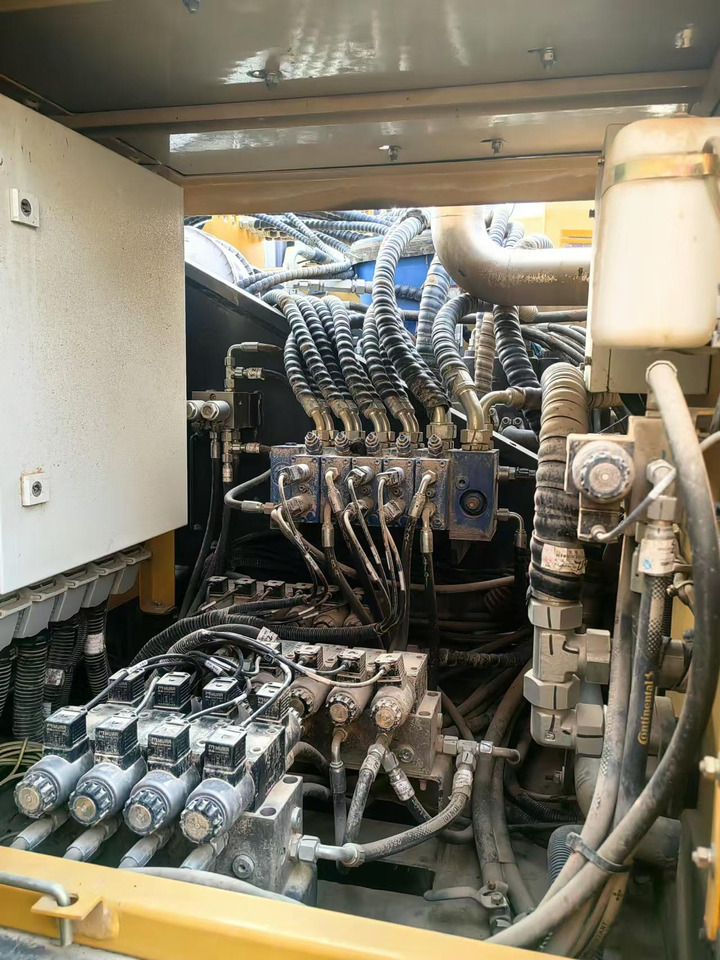 XCMG Official XR160E 56m Depth Hydraulic Borehole Drilling Rig Machine Rotary Piling - Porakone: kuva XCMG Official XR160E 56m Depth Hydraulic Borehole Drilling Rig Machine Rotary Piling - Porakone XCMG Official XR160E 56m Depth Hydraulic Borehole Drilling Rig Machine Rotary Piling - Porakone: kuva XCMG Official XR160E 56m Depth Hydraulic Borehole Drilling Rig Machine Rotary Piling - Porakone