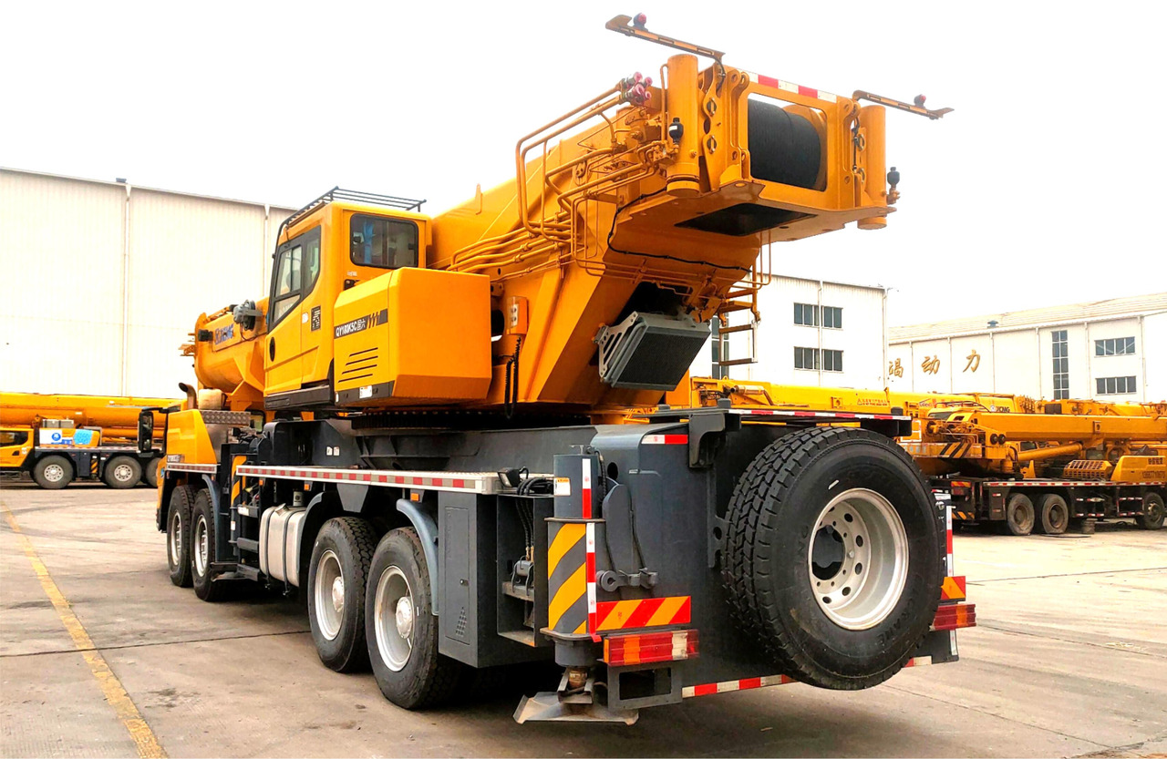 XCMG QY180K5C hydraulic telescopic boom diesel lift crane truck - Ajoneuvonosturi: kuva XCMG QY180K5C hydraulic telescopic boom diesel lift crane truck - Ajoneuvonosturi XCMG QY180K5C hydraulic telescopic boom diesel lift crane truck - Ajoneuvonosturi: kuva XCMG QY180K5C hydraulic telescopic boom diesel lift crane truck - Ajoneuvonosturi