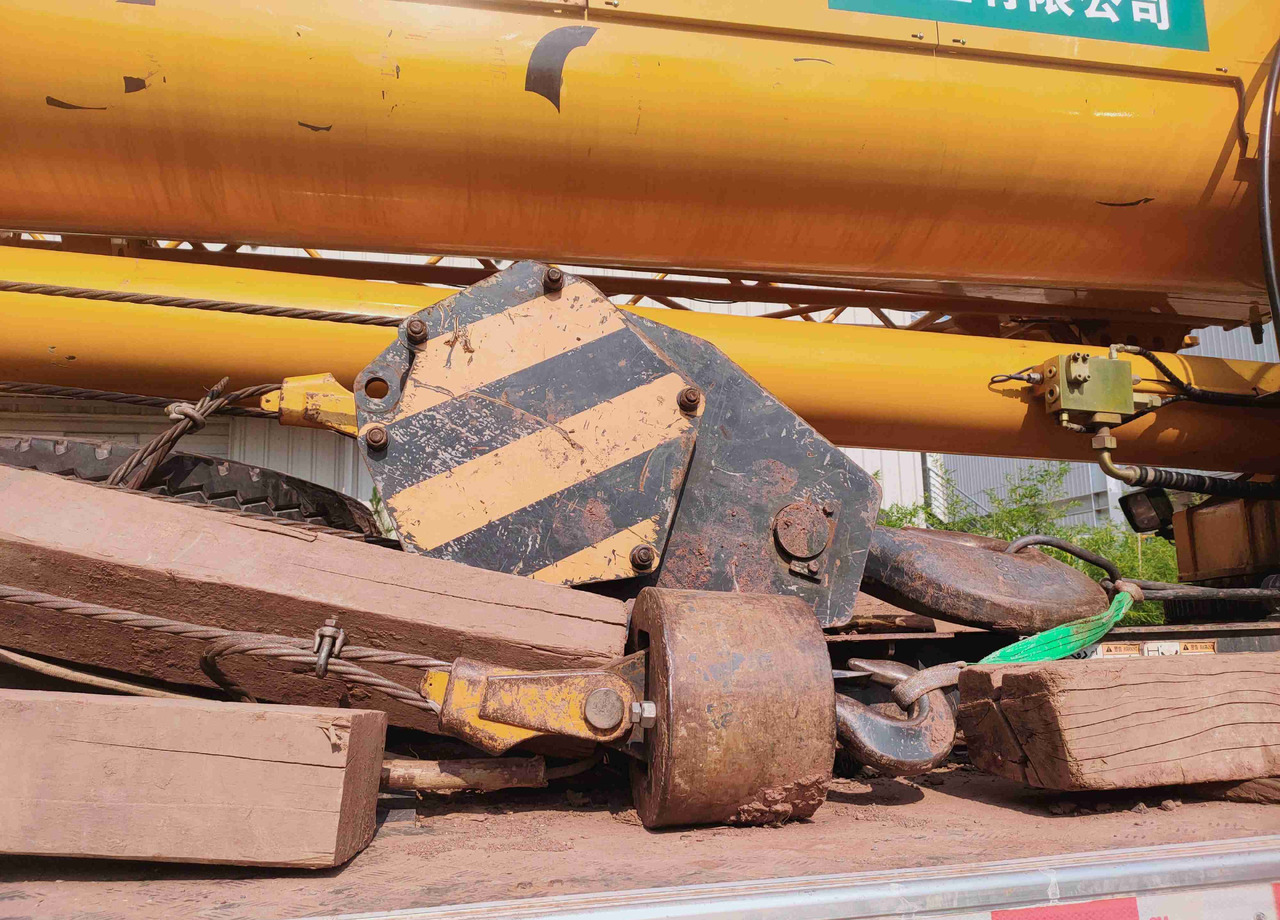 XCMG QY50K5D_1 50ton mobile crane truck price - Ajoneuvonosturi: kuva XCMG QY50K5D_1 50ton mobile crane truck price - Ajoneuvonosturi XCMG QY50K5D_1 50ton mobile crane truck price - Ajoneuvonosturi: kuva XCMG QY50K5D_1 50ton mobile crane truck price - Ajoneuvonosturi