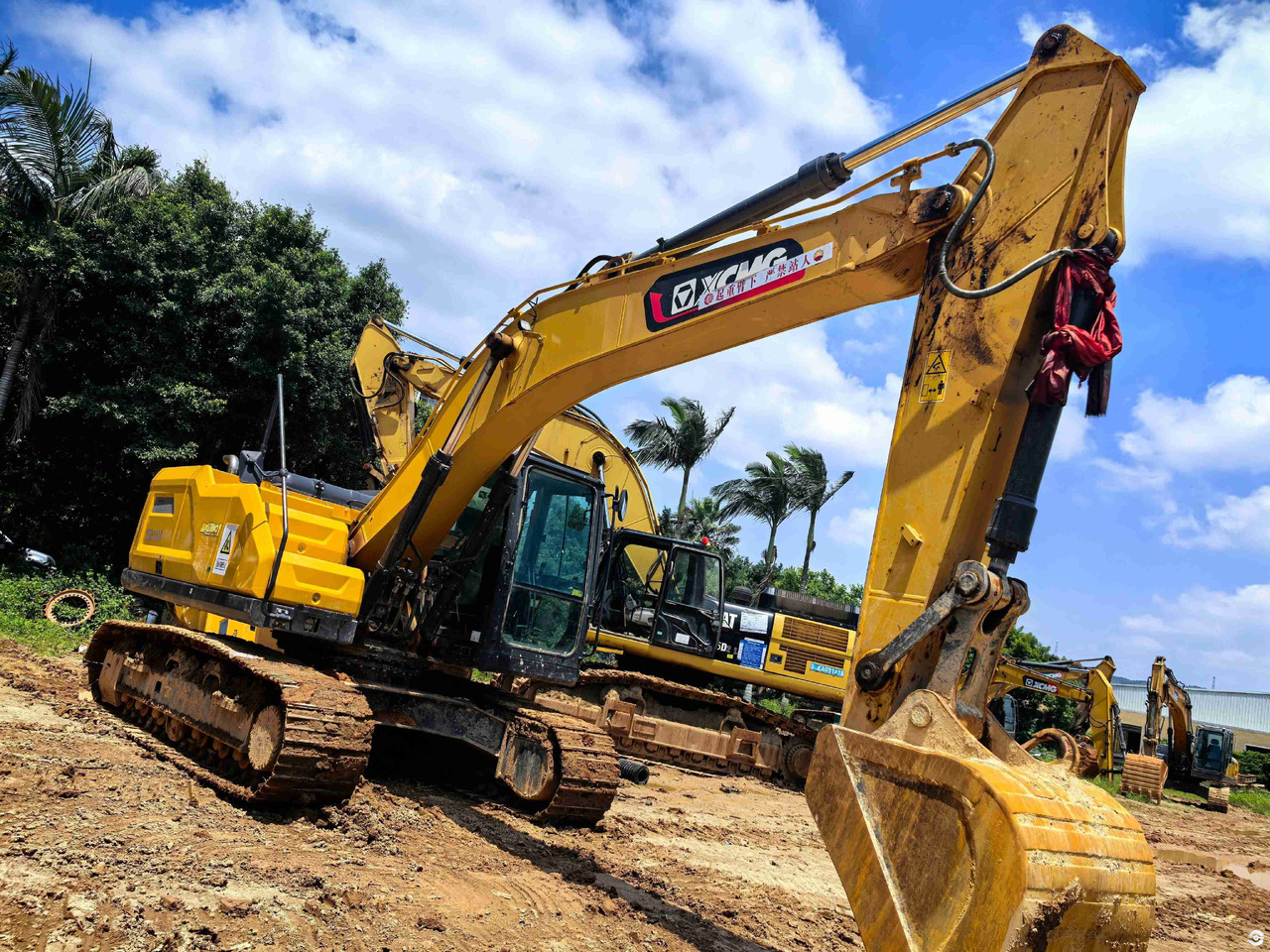 XCMG used 2024 official 20ton hydraulic crawler excavator XE200GA price - Telakaivukone: kuva XCMG used 2024 official 20ton hydraulic crawler excavator XE200GA price - Telakaivukone XCMG used 2024 official 20ton hydraulic crawler excavator XE200GA price - Telakaivukone: kuva XCMG used 2024 official 20ton hydraulic crawler excavator XE200GA price - Telakaivukone