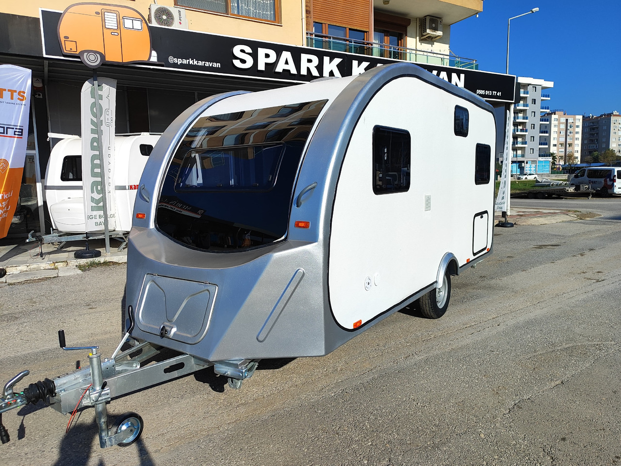 5 STAR CAMPER TRAİLER CTP 450 C 2025 - Asuntovaunu: kuva 5 STAR CAMPER TRAİLER CTP 450 C 2025 - Asuntovaunu 5 STAR CAMPER TRAİLER CTP 450 C 2025 - Asuntovaunu: kuva 5 STAR CAMPER TRAİLER CTP 450 C 2025 - Asuntovaunu