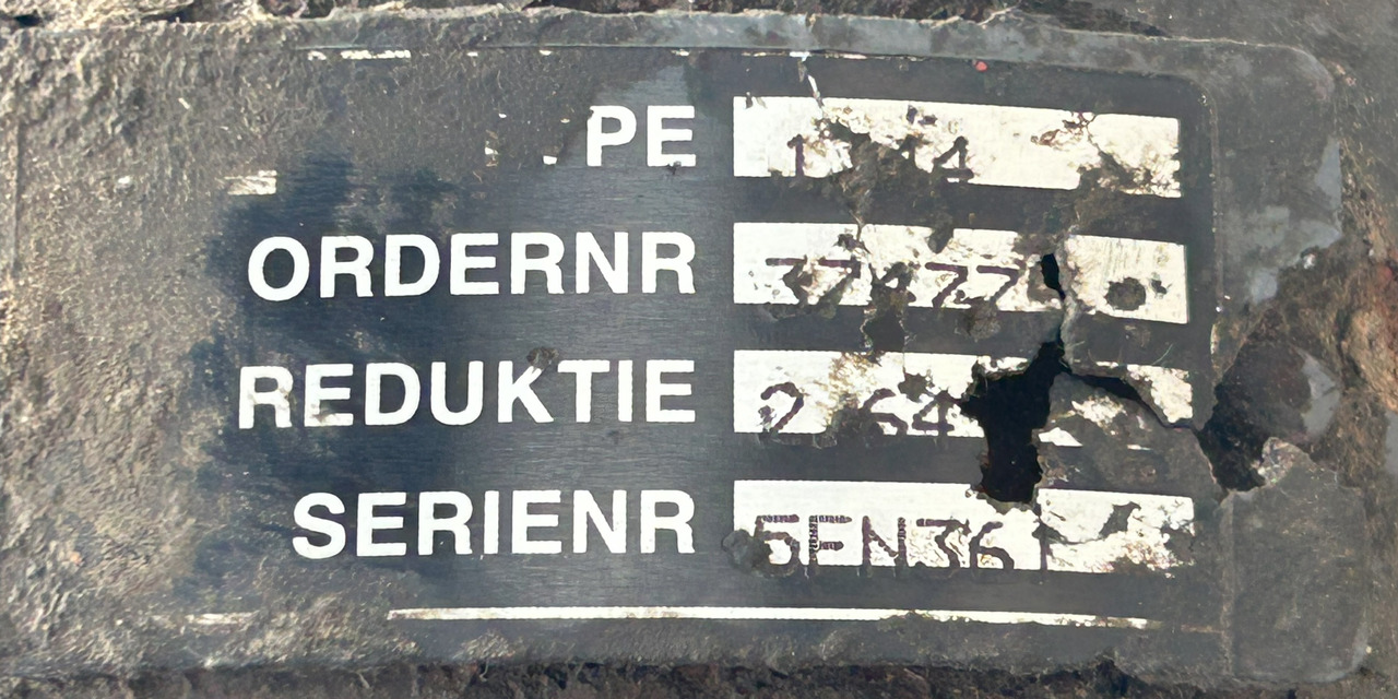 DAF CF EURO 6 DIFFERENTIAL AXLE - Taka-akseli: kuva DAF CF EURO 6 DIFFERENTIAL AXLE - Taka-akseli DAF CF EURO 6 DIFFERENTIAL AXLE - Taka-akseli: kuva DAF CF EURO 6 DIFFERENTIAL AXLE - Taka-akseli