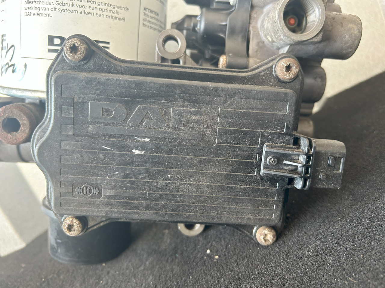 DAF CF XF 106 480 APU KIT ZEL2100 1973210 ( ELA1000 + AE6000) - Jarruventtiili: kuva DAF CF XF 106 480 APU KIT ZEL2100 1973210 ( ELA1000 + AE6000) - Jarruventtiili DAF CF XF 106 480 APU KIT ZEL2100 1973210 ( ELA1000 + AE6000) - Jarruventtiili: kuva DAF CF XF 106 480 APU KIT ZEL2100 1973210 ( ELA1000 + AE6000) - Jarruventtiili