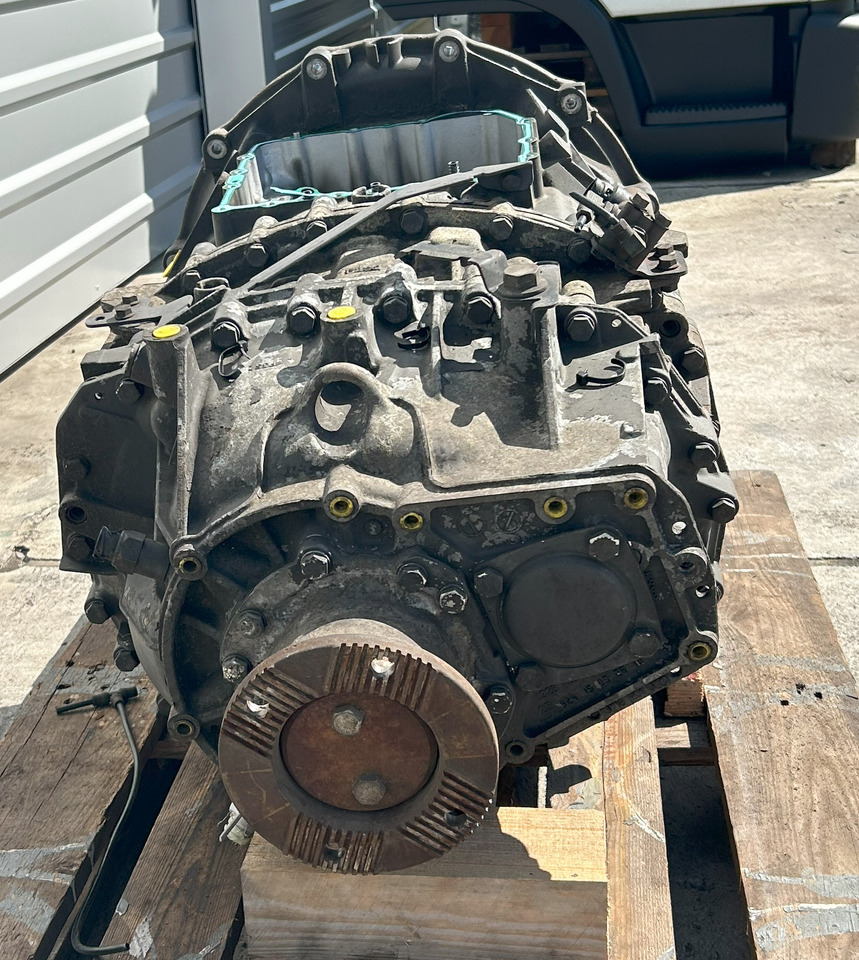 DAF DAF CF EURO 6 12AS2130 TD - Vaihdelaatikko - Kuorma-auto: kuva DAF DAF CF EURO 6 12AS2130 TD - Vaihdelaatikko - Kuorma-auto DAF DAF CF EURO 6 12AS2130 TD - Vaihdelaatikko - Kuorma-auto: kuva DAF DAF CF EURO 6 12AS2130 TD - Vaihdelaatikko - Kuorma-auto