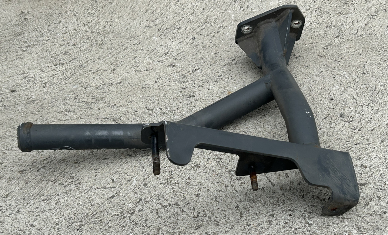 DAF XF 106 480 AIR FILTER HOUSING SUPPORT - Aerodynamiikka/ Spoilerit: kuva DAF XF 106 480 AIR FILTER HOUSING SUPPORT - Aerodynamiikka/ Spoilerit DAF XF 106 480 AIR FILTER HOUSING SUPPORT - Aerodynamiikka/ Spoilerit: kuva DAF XF 106 480 AIR FILTER HOUSING SUPPORT - Aerodynamiikka/ Spoilerit