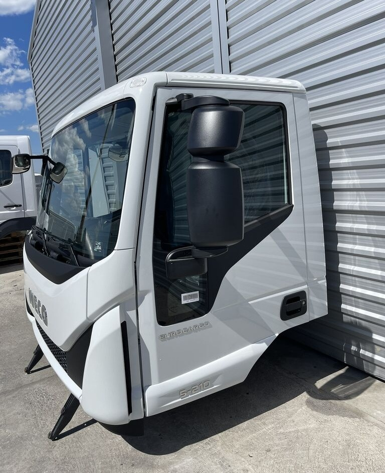 IVECO Eurocargo  for IVECO Eurocargo DAY cabine - Ohjaamo - Henkilöauto: kuva  IVECO Eurocargo  for IVECO Eurocargo DAY cabine - Ohjaamo - Henkilöauto IVECO Eurocargo  for IVECO Eurocargo DAY cabine - Ohjaamo - Henkilöauto: kuva  IVECO Eurocargo  for IVECO Eurocargo DAY cabine - Ohjaamo - Henkilöauto