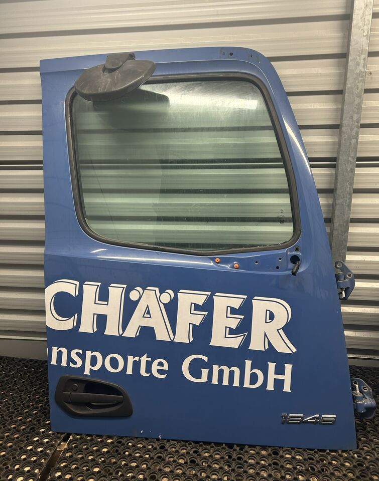MERCEDES ACTROS MP4 DOOR RIGHT EITH RAMP MIRROR - Ovi ja osat: kuva MERCEDES ACTROS MP4 DOOR RIGHT EITH RAMP MIRROR - Ovi ja osat MERCEDES ACTROS MP4 DOOR RIGHT EITH RAMP MIRROR - Ovi ja osat: kuva MERCEDES ACTROS MP4 DOOR RIGHT EITH RAMP MIRROR - Ovi ja osat