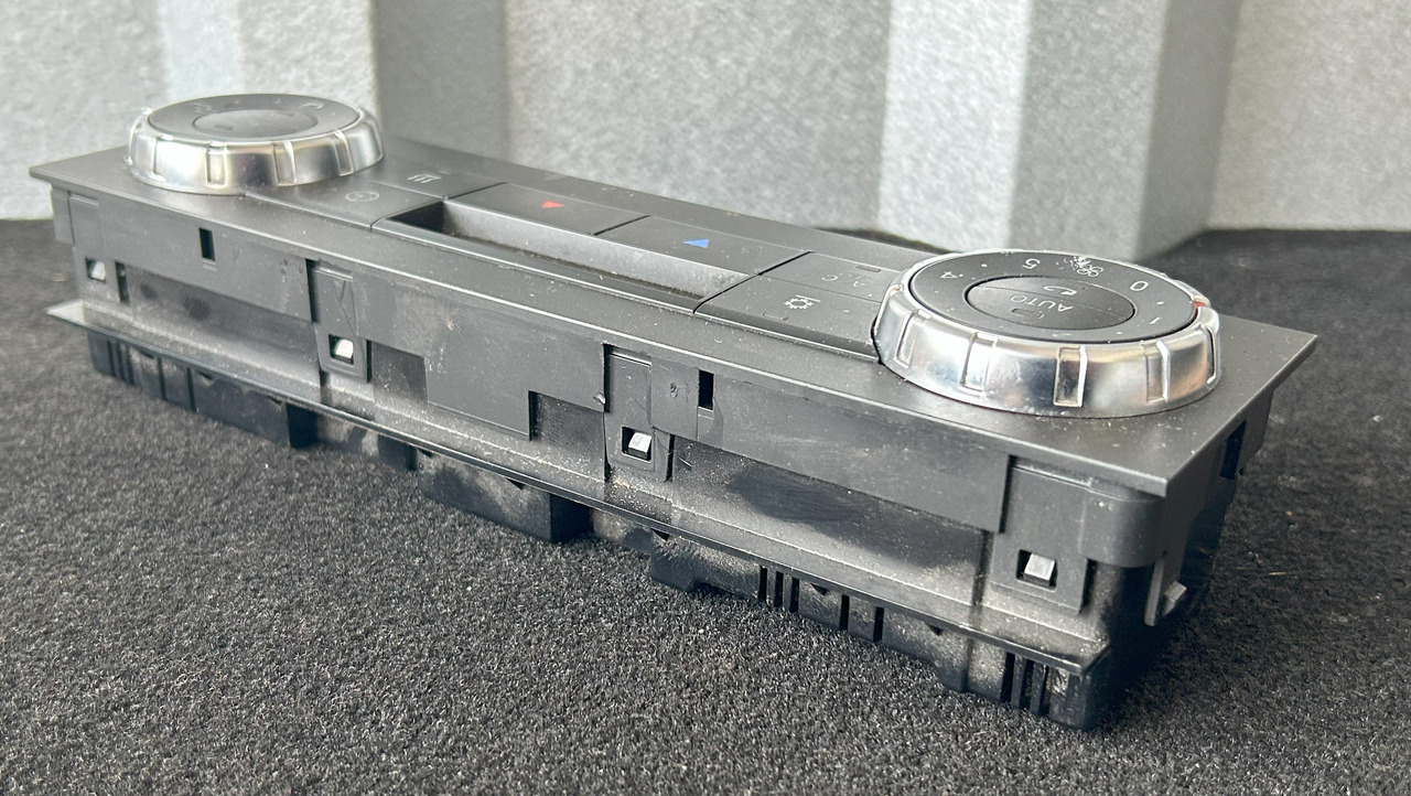 MERCEDES AIR CONDITIONING CONTROL PANEL AROCS MP4 - Ilmastointi osa: kuva MERCEDES AIR CONDITIONING CONTROL PANEL AROCS MP4 - Ilmastointi osa MERCEDES AIR CONDITIONING CONTROL PANEL AROCS MP4 - Ilmastointi osa: kuva MERCEDES AIR CONDITIONING CONTROL PANEL AROCS MP4 - Ilmastointi osa