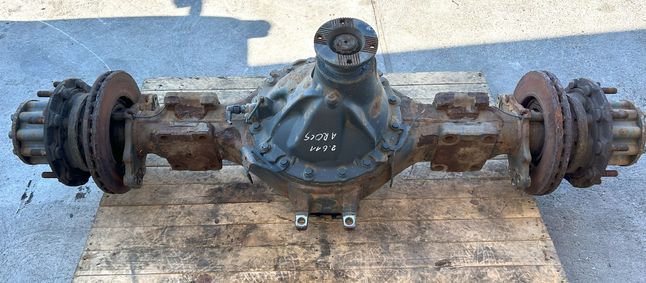 MERCEDES AROCS MP4 AXLE + HUBS R440-13 2,611 - Taka-akseli - Kuorma-auto: kuva MERCEDES AROCS MP4 AXLE + HUBS R440-13 2,611 - Taka-akseli - Kuorma-auto MERCEDES AROCS MP4 AXLE + HUBS R440-13 2,611 - Taka-akseli - Kuorma-auto: kuva MERCEDES AROCS MP4 AXLE + HUBS R440-13 2,611 - Taka-akseli - Kuorma-auto