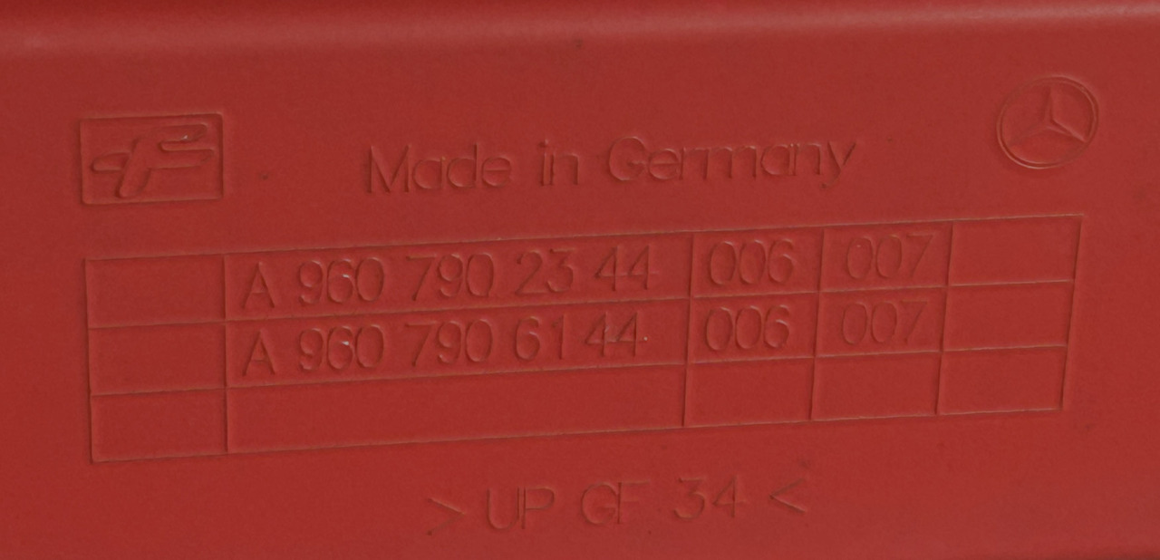 MERCEDES-BENZ ACTROS MP4 SPOILER - Aerodynamiikka/ Spoilerit - Kuorma-auto: kuva MERCEDES-BENZ ACTROS MP4 SPOILER - Aerodynamiikka/ Spoilerit - Kuorma-auto MERCEDES-BENZ ACTROS MP4 SPOILER - Aerodynamiikka/ Spoilerit - Kuorma-auto: kuva MERCEDES-BENZ ACTROS MP4 SPOILER - Aerodynamiikka/ Spoilerit - Kuorma-auto