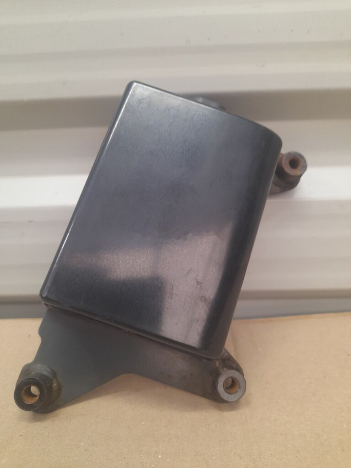 RADAR AKTYWNY ACC2 AEBS DAF XF 106 LIFT 2109334  DAF 2109334 XF 106 truck - Sähköjärjestelmä - Kuorma-auto: kuva  RADAR AKTYWNY ACC2 AEBS DAF XF 106 LIFT 2109334  DAF 2109334 XF 106 truck - Sähköjärjestelmä - Kuorma-auto RADAR AKTYWNY ACC2 AEBS DAF XF 106 LIFT 2109334  DAF 2109334 XF 106 truck - Sähköjärjestelmä - Kuorma-auto: kuva  RADAR AKTYWNY ACC2 AEBS DAF XF 106 LIFT 2109334  DAF 2109334 XF 106 truck - Sähköjärjestelmä - Kuorma-auto