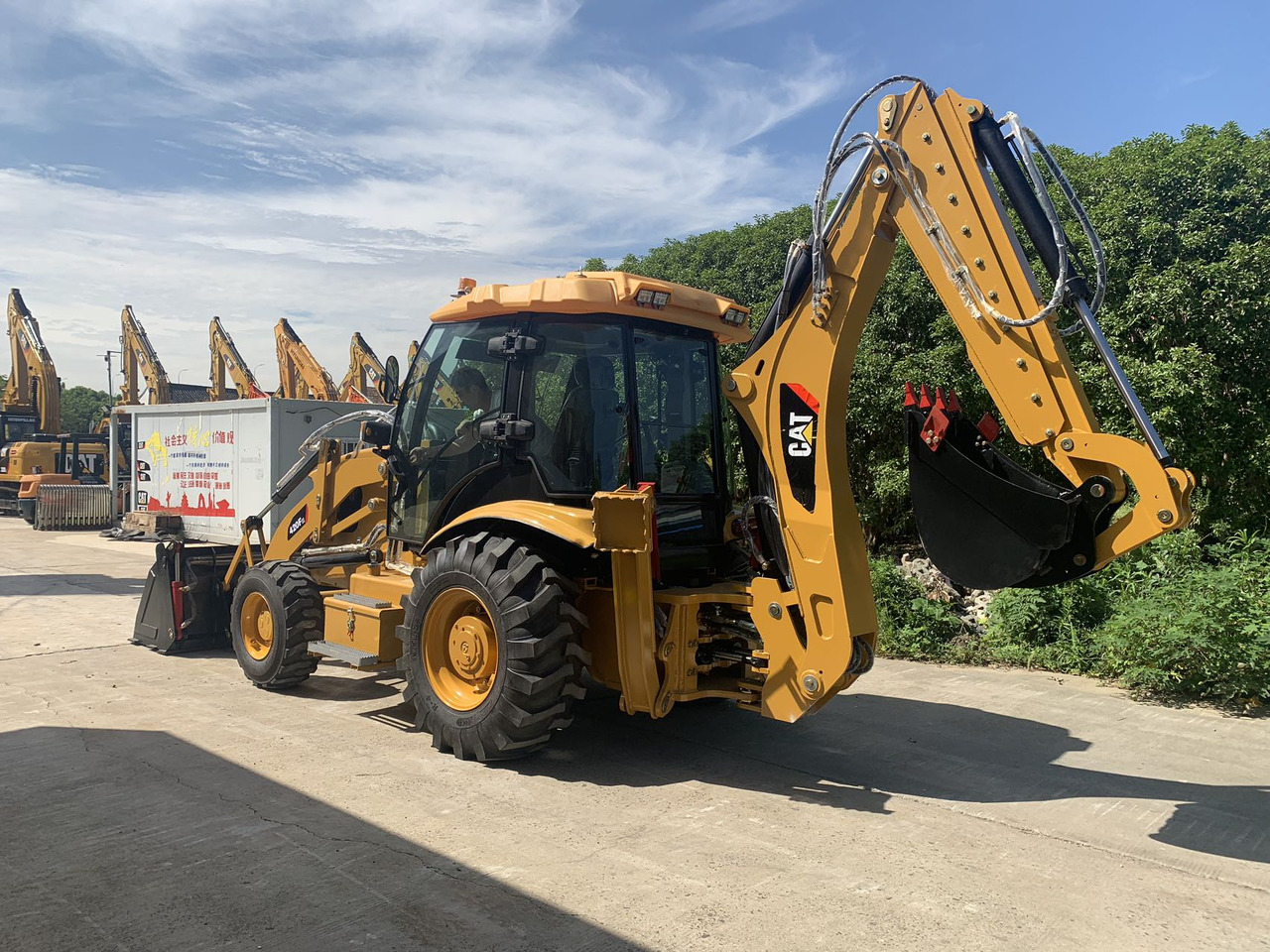 Caterpillar 420, 416 Backhoe Loader Brand New Condition - Kaivuri-trukki: kuva Caterpillar 420, 416 Backhoe Loader Brand New Condition - Kaivuri-trukki Caterpillar 420, 416 Backhoe Loader Brand New Condition - Kaivuri-trukki: kuva Caterpillar 420, 416 Backhoe Loader Brand New Condition - Kaivuri-trukki