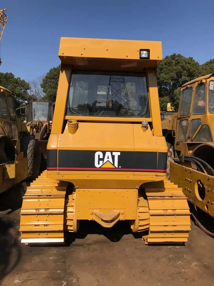 Caterpillar D5G, D5K Bulldozer Excellent Condition CAT Bulldozer - Puskutraktori: kuva Caterpillar D5G, D5K Bulldozer Excellent Condition CAT Bulldozer - Puskutraktori Caterpillar D5G, D5K Bulldozer Excellent Condition CAT Bulldozer - Puskutraktori: kuva Caterpillar D5G, D5K Bulldozer Excellent Condition CAT Bulldozer - Puskutraktori